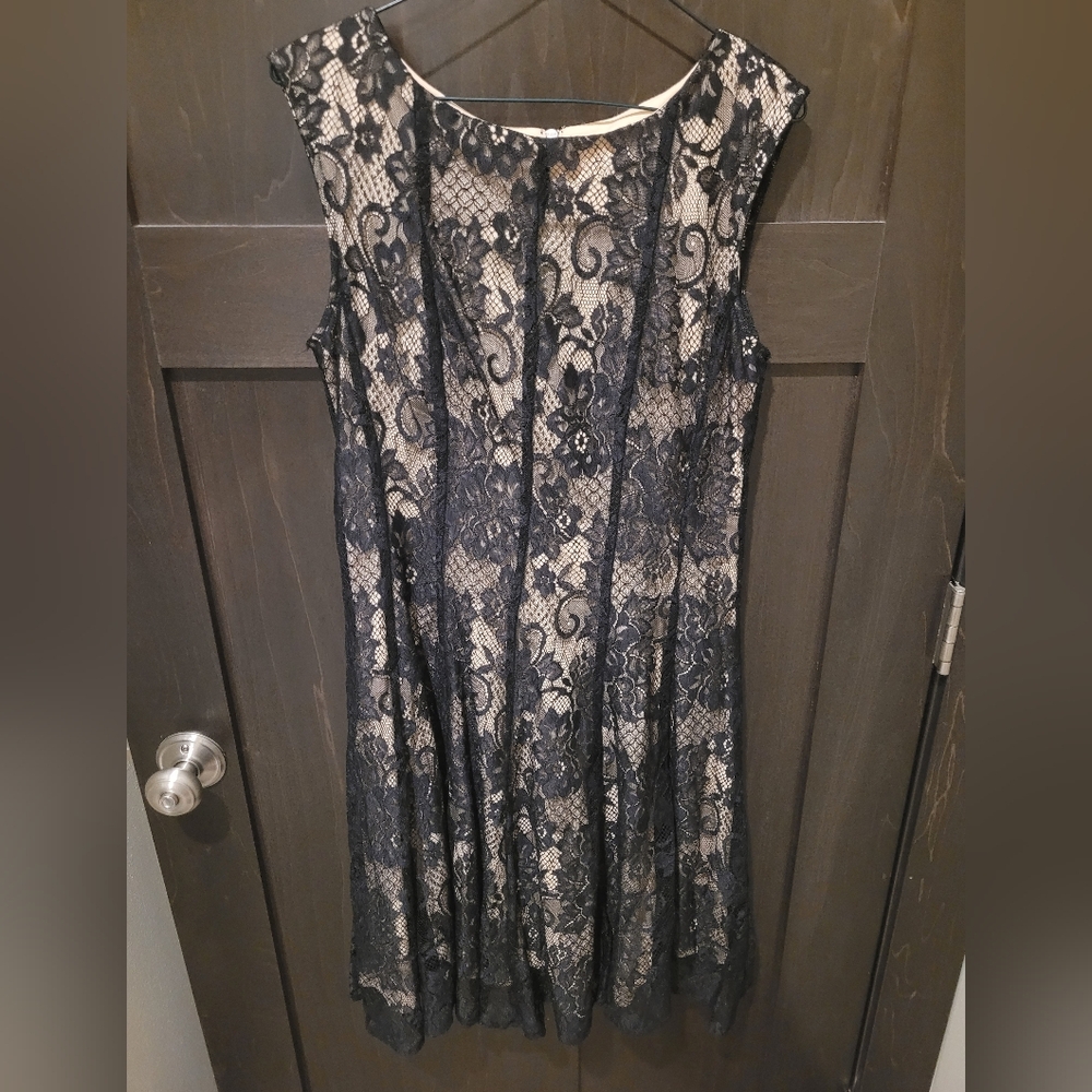 Elegant Black Lace Dress -Size 8
